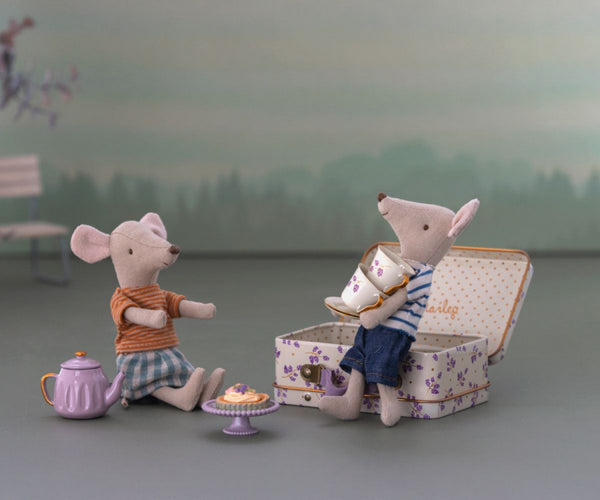 Afternoon Treat, Mouse - Purple Madelaine - Where The Sidewalk Ends Toy Shop