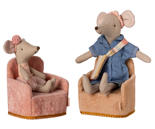 Folding chair, Mouse - Rose - Where The Sidewalk Ends Toy Shop