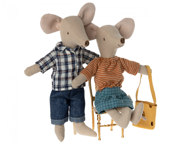 Dad Mouse - Where The Sidewalk Ends Toy Shop