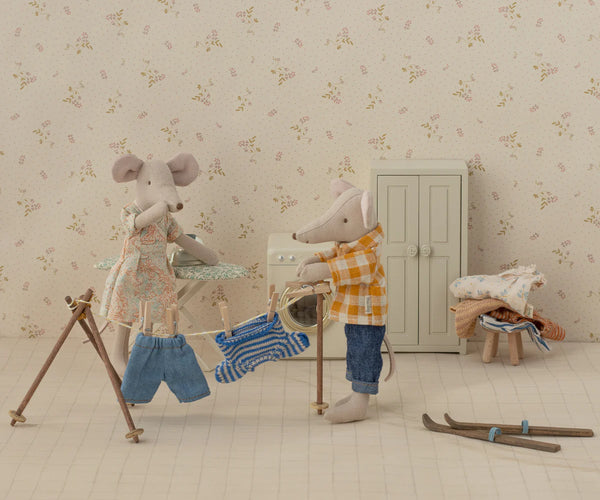 Knitted Sweater and Pants, Big Brother Mouse - Where The Sidewalk Ends Toy Shop