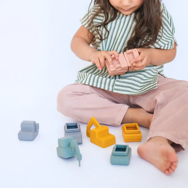 Construction Mold Free Bath Toy Set of 4 - Where The Sidewalk Ends Toy Shop