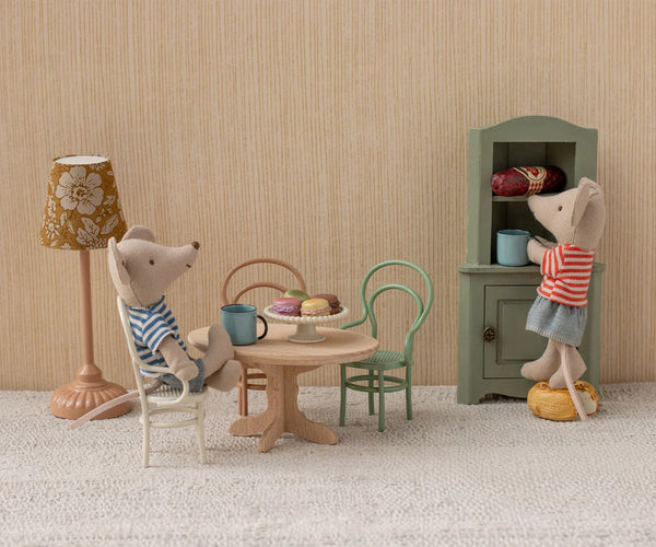 Oval dining table, Mouse - Nature - Where The Sidewalk Ends Toy Shop