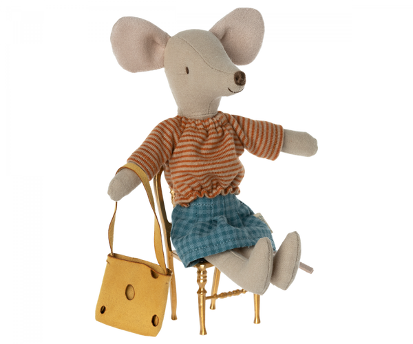 Mum mouse - Where The Sidewalk Ends Toy Shop