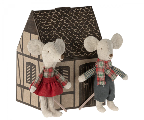 Winter Mice Twins, Little Brother and Sister - Where The Sidewalk Ends Toy Shop