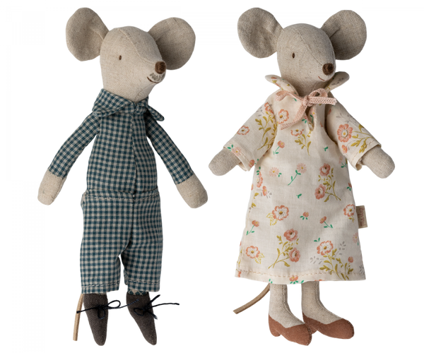 Grandma and Grandpa Mice In Cigarbox - Where The Sidewalk Ends Toy Shop