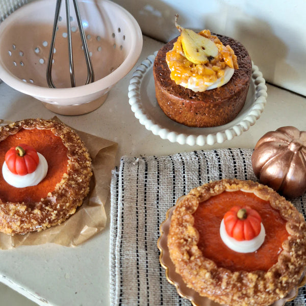 Pumpkin Galette, 1:6 scale - Where The Sidewalk Ends Toy Shop