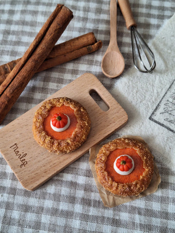 Pumpkin Galette, 1:6 scale - Where The Sidewalk Ends Toy Shop