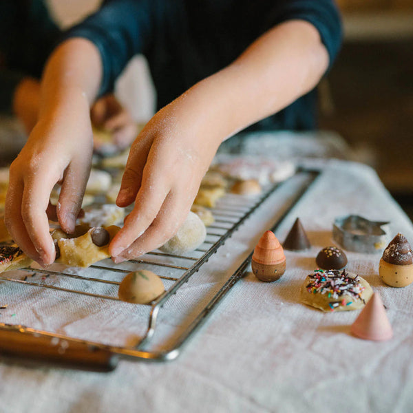 Grapat Play Set Bakes - Where The Sidewalk Ends Toy Shop