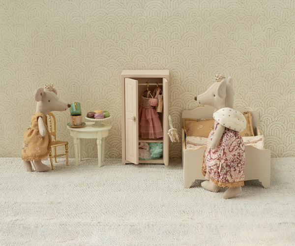 Wooden Bed, Mouse - Where The Sidewalk Ends Toy Shop