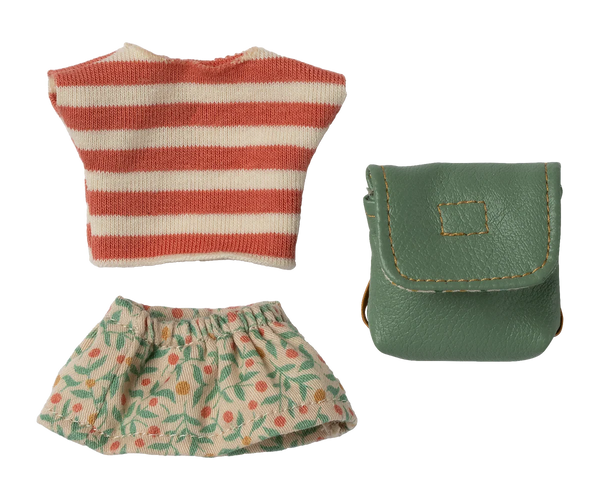 Clothes and bag, Big sister mouse - Green - Where The Sidewalk Ends Toy Shop