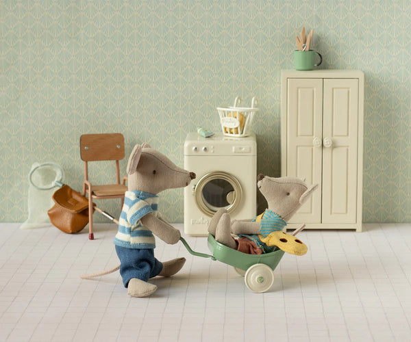 Little brother mouse with bag - Where The Sidewalk Ends Toy Shop