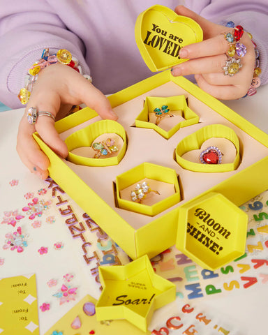 Little Luxuries Shareable Ring Set (x4) - Where The Sidewalk Ends Toy Shop