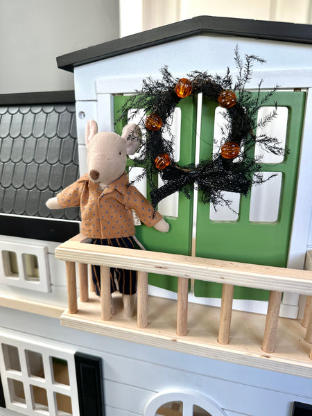 Miniature Wreath - Where The Sidewalk Ends Toy Shop