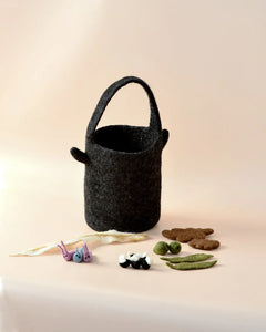 Felt "Wombat Stew" Billy Can and Small Parts Play Set - Where The Sidewalk Ends Toy Shop