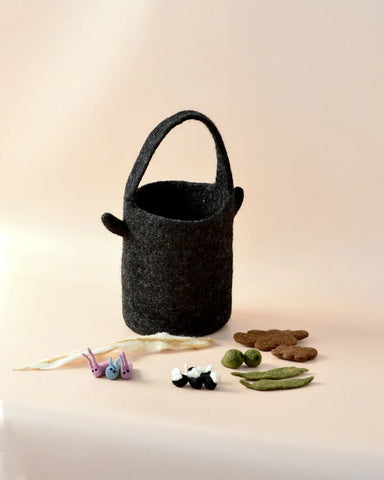 Felt "Wombat Stew" Billy Can and Small Parts Play Set - Where The Sidewalk Ends Toy Shop