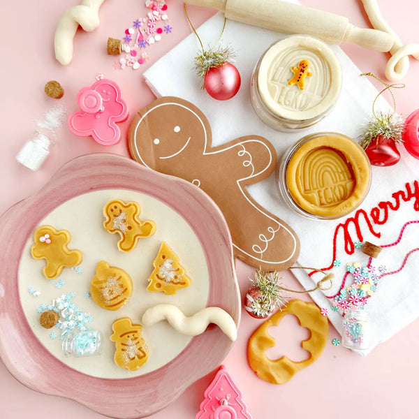 Holiday Cookies Kiddough Play Kit