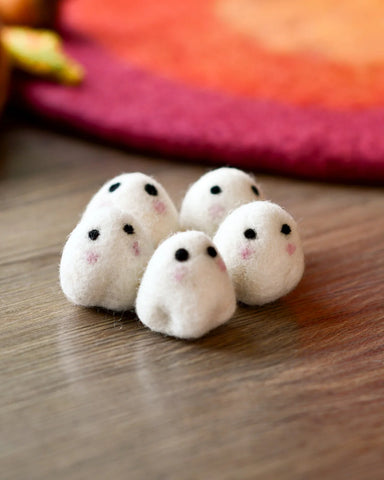 Felt Cute Ghosts Loose Parts - 5 Ghosts - Where The Sidewalk Ends Toy Shop