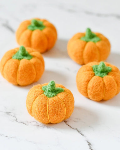Felt Pumpkins (Orange Coloured)- 5 Pumpkins - Where The Sidewalk Ends Toy Shop