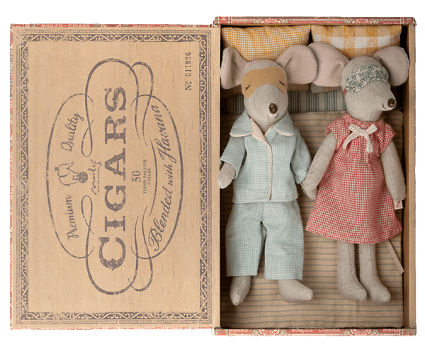 Mum and Dad Mice in Cigarbox - Where The Sidewalk Ends Toy Shop